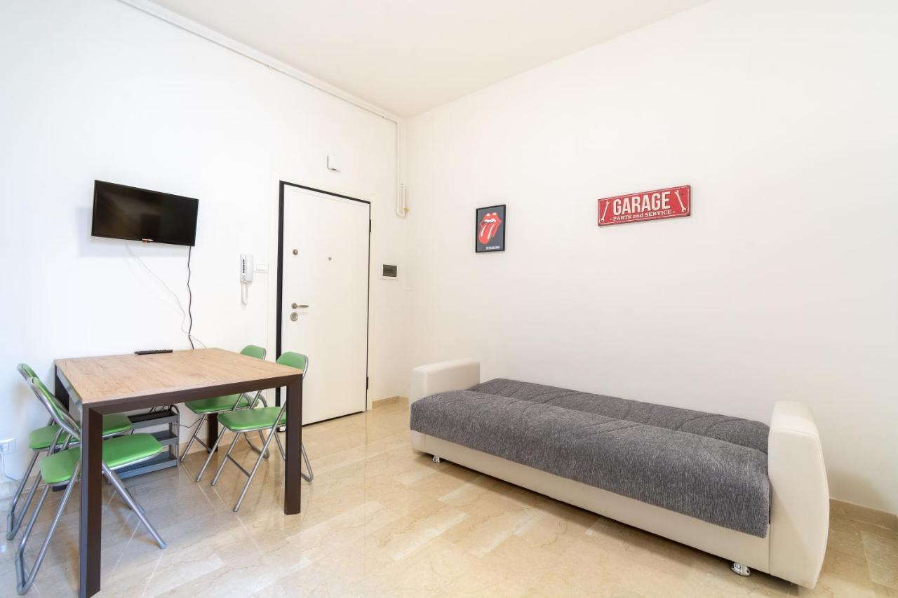 Housmart San Carlo 17 Appartement Bologna Buitenkant foto