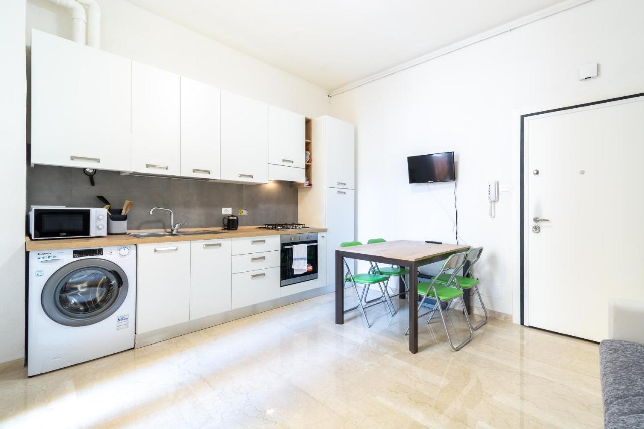 Housmart San Carlo 17 Appartement Bologna Buitenkant foto